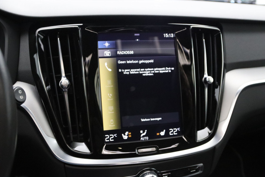 Volvo V60 2.0 T8 Twin Engine AWD 390 PK R-Design PHEV, Panoramadak, LED, 19" LM, Memory