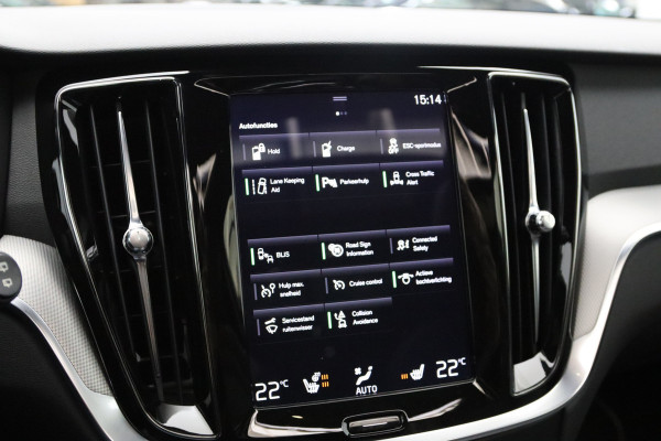 Volvo V60 2.0 T8 Twin Engine AWD 390 PK R-Design PHEV, Panoramadak, LED, 19" LM, Memory