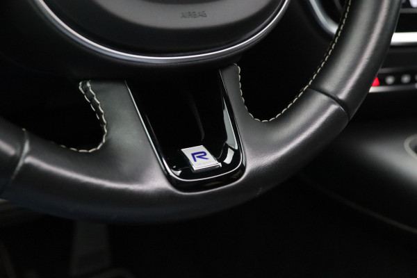 Volvo V60 2.0 T8 Twin Engine AWD 390 PK R-Design PHEV, Panoramadak, LED, 19" LM, Memory