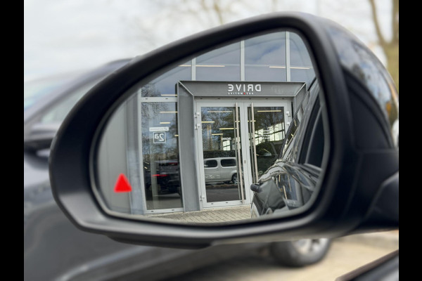 Mercedes-Benz C-Klasse Estate 300 e AMG Line Night|Pano|Leer|Stoelventilatie|Massage|ACC