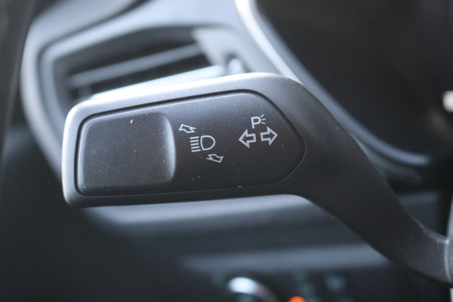 Ford Kuga 2.5 FHEV 190PK Hybrid Active X Geen-stekker/Camera/Navigatie/Parkeerhulp