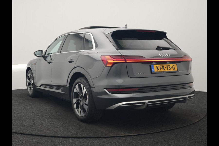 Audi e-tron 50 Quattro 2x S Line 313pk Dealer O.H INCL BTW | Luchtvering | Panodak | Head Up | Adaptive Cruise | Sfeerverlichting | Lederen Sportstoelen Verwarmd | Keyless | Navigatie | 20"L.M | DAB | Virtual |