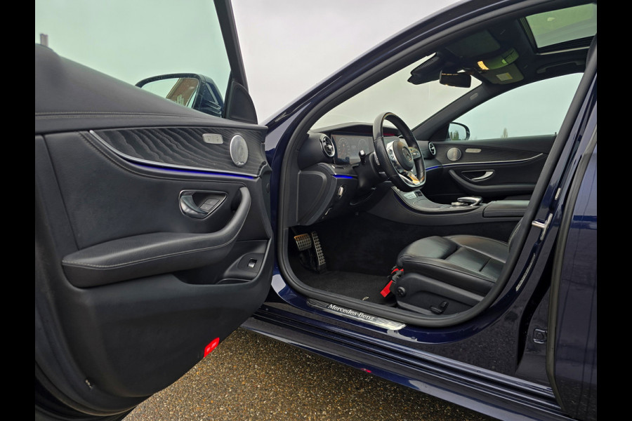 Mercedes-Benz E-Klasse 400d 4Matic Premium Plus - 340 Pk - Euro 6 - Lederen bekleding - ParkeerCamera - Schuif/Kanteldak