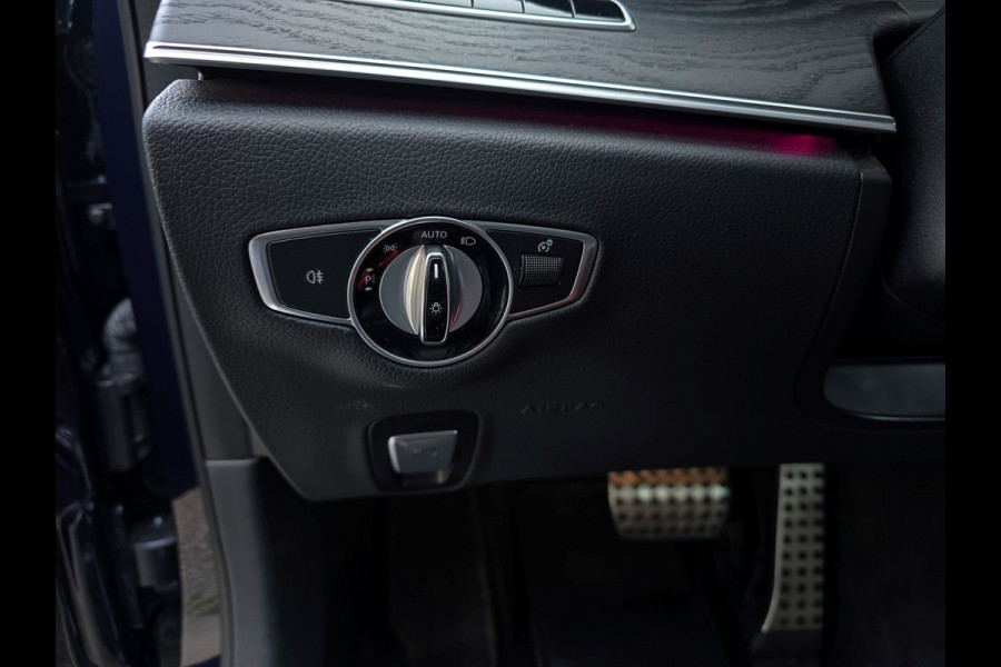 Mercedes-Benz E-Klasse 400d 4Matic Premium Plus - 340 Pk - Euro 6 - Lederen bekleding - ParkeerCamera - Schuif/Kanteldak