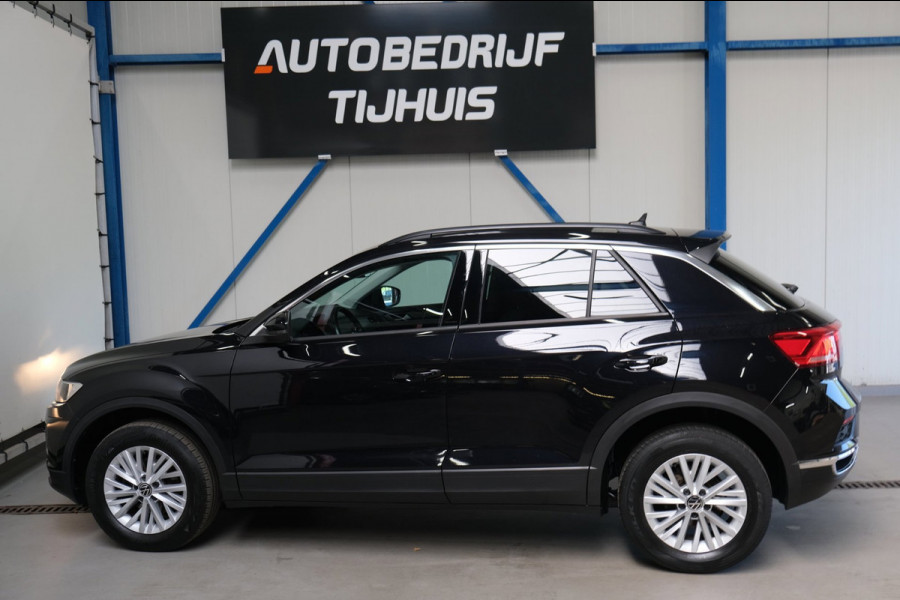Volkswagen T-Roc 1.0 TSI Style - N.A.P. Airco, Cruise, Navi, PDC, Camera, Carplay.