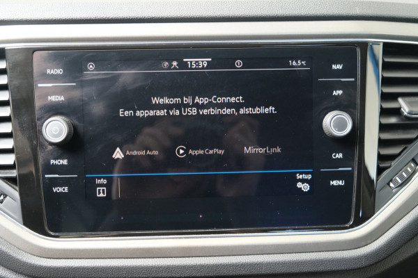 Volkswagen T-Roc 1.0 TSI Style - N.A.P. Airco, Cruise, Navi, PDC, Camera, Carplay.