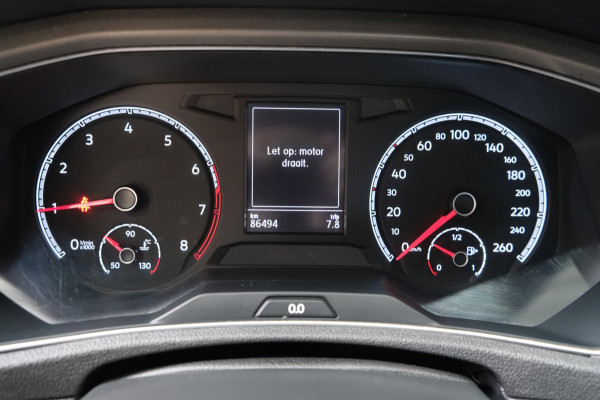 Volkswagen T-Roc 1.0 TSI Style - N.A.P. Airco, Cruise, Navi, PDC, Camera, Carplay.