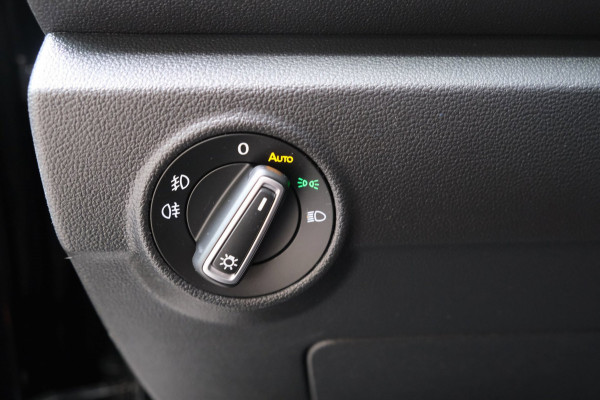 Volkswagen T-Roc 1.0 TSI Style - N.A.P. Airco, Cruise, Navi, PDC, Camera, Carplay.