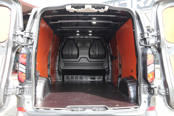 Ford Transit Custom 2.0 TDCI 170 | Aut. | Limited | Trekhaak | Navi | Camera | Clima..