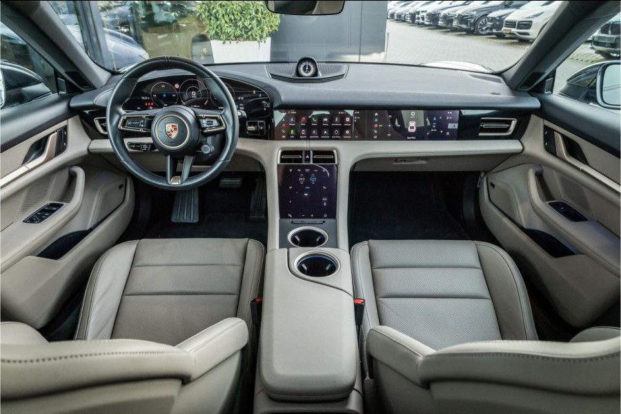 Porsche Taycan 79 kWh - Sport Chrono + | Panorama | Bose | 360 Camera