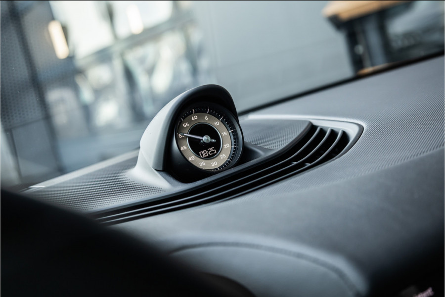 Porsche Taycan 79 kWh - Sport Chrono + | Panorama | Bose | 360 Camera