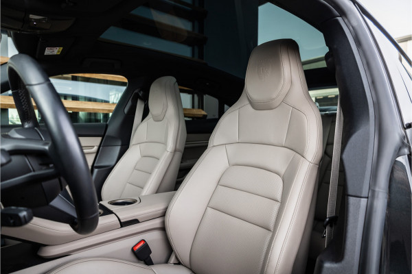 Porsche Taycan 79 kWh - Sport Chrono + | Panorama | Bose | 360 Camera