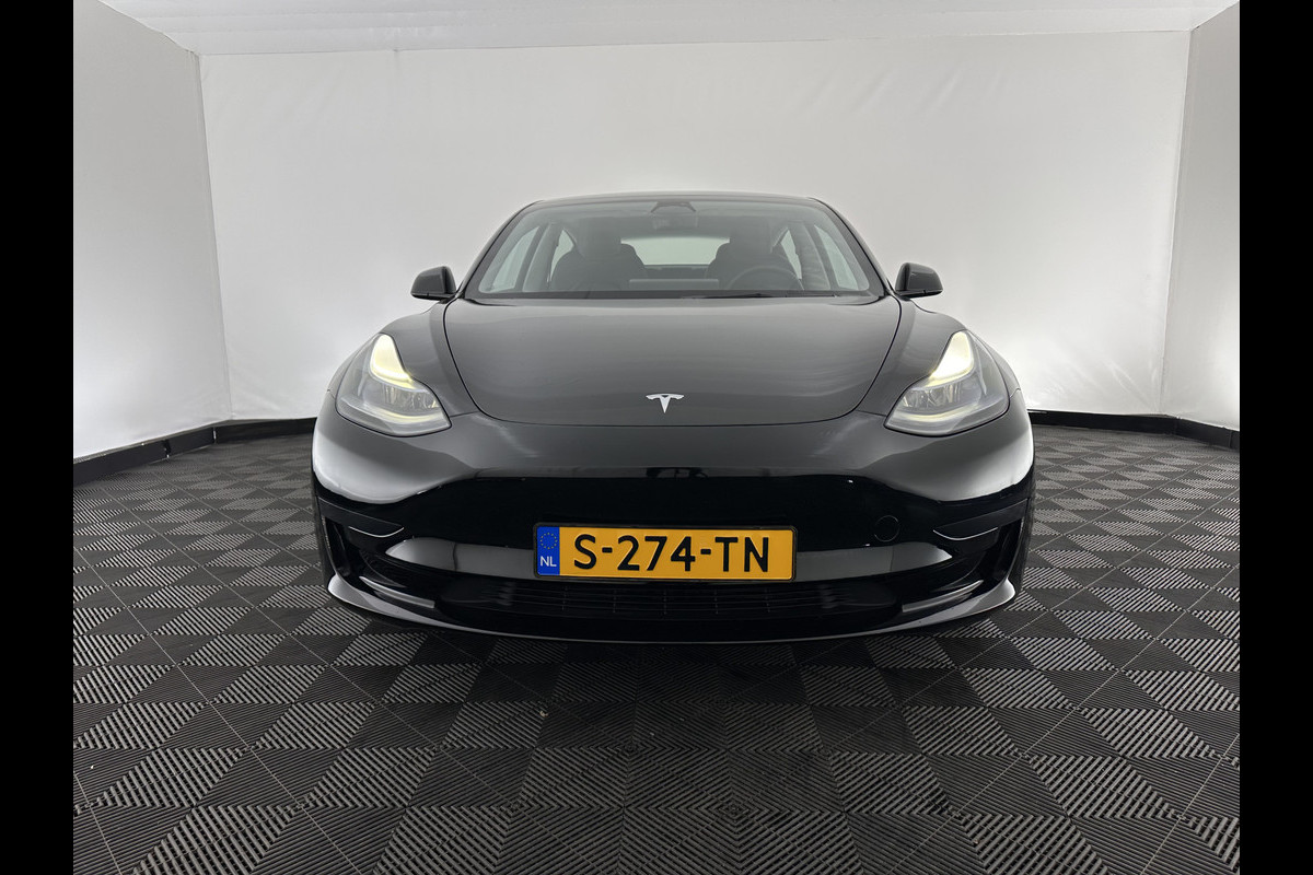 Tesla Model 3 Standard RWD Plus 60 kWh [ 3-Fase ] {SOH-91%} (INCL-BTW) Aut. *PANO | AUTOPILOT | LEATHER | KEYLESS | FULL-LED | MEMORY-PACK | TOPVIEW | DAB | CARPLAY | DIGI-COCKPIT | LANE-ASSIST | COMFORTSEATS | 19"ALU*