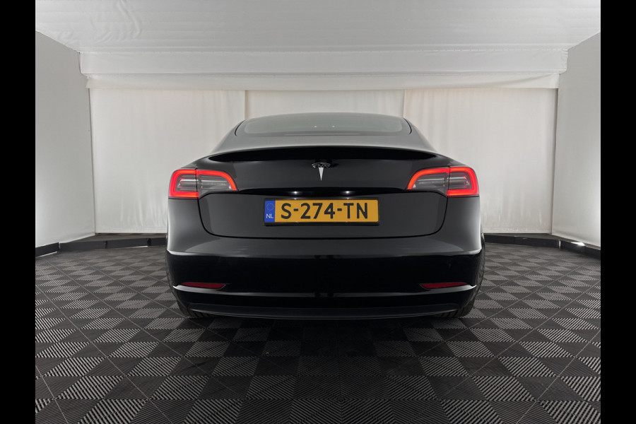Tesla Model 3 Standard RWD Plus 60 kWh [ 3-Fase ] {SOH-91%} (INCL-BTW) Aut. *PANO | AUTOPILOT | LEATHER | KEYLESS | FULL-LED | MEMORY-PACK | TOPVIEW | DAB | CARPLAY | DIGI-COCKPIT | LANE-ASSIST | COMFORTSEATS | 19"ALU*