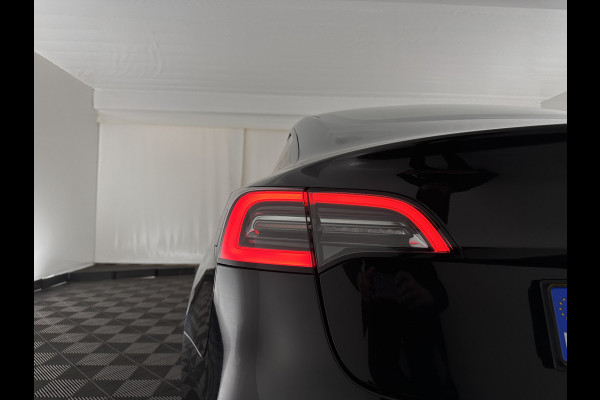 Tesla Model 3 Standard RWD Plus 60 kWh [ 3-Fase ] {SOH-91%} (INCL-BTW) Aut. *PANO | AUTOPILOT | LEATHER | KEYLESS | FULL-LED | MEMORY-PACK | TOPVIEW | DAB | CARPLAY | DIGI-COCKPIT | LANE-ASSIST | COMFORTSEATS | 19"ALU*