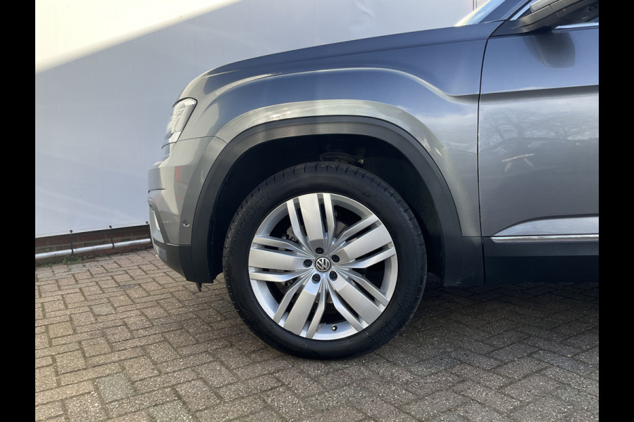 Volkswagen Tayron 3.6 VR6 277pk 7-Pers Pano Memory Stoelverw+Ventilatie 360° Leer BOMVOL!