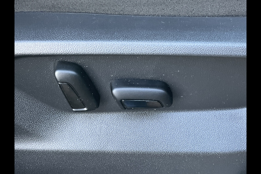 Volkswagen Tayron 3.6 VR6 277pk 7-Pers Pano Memory Stoelverw+Ventilatie 360° Leer BOMVOL!