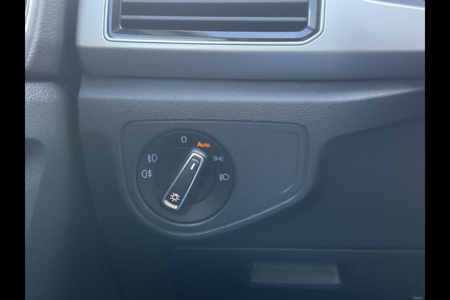 Volkswagen Tayron 3.6 VR6 277pk 7-Pers Pano Memory Stoelverw+Ventilatie 360° Leer BOMVOL!