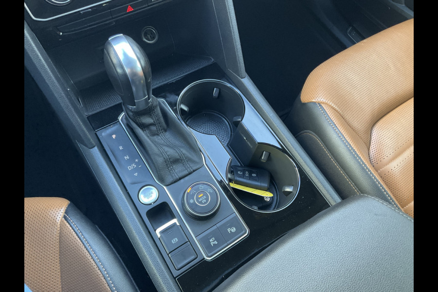 Volkswagen Tayron 3.6 VR6 277pk 7-Pers Pano Memory Stoelverw+Ventilatie 360° Leer BOMVOL!
