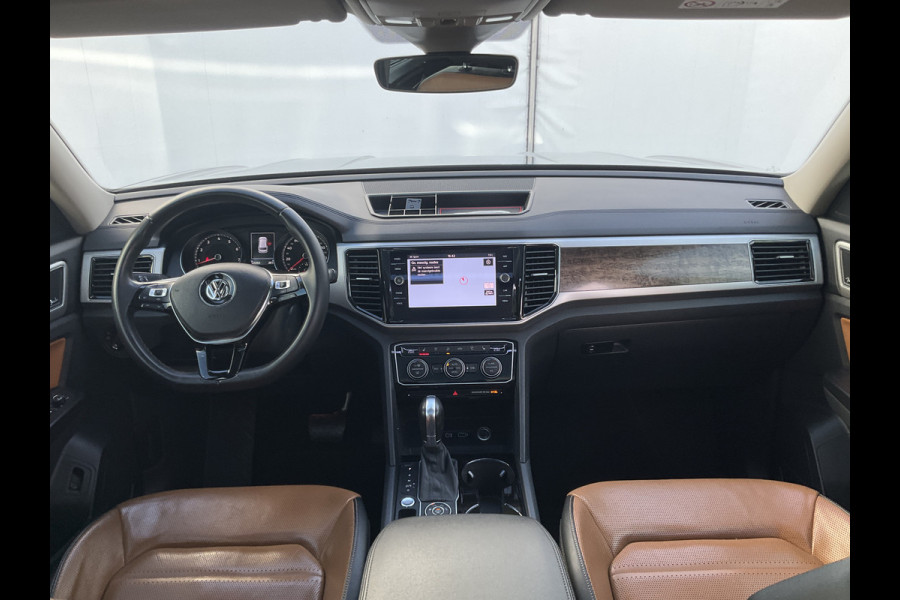 Volkswagen Atlas 3.6 VR6 277pk 7-Pers Pano Memory Stoelverw+Ventilatie 360° Leer BOMVOL!