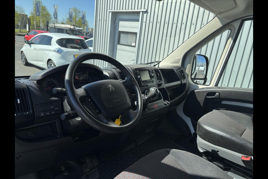 Peugeot Boxer 330 2.2 BlueHDi 120 L1H1