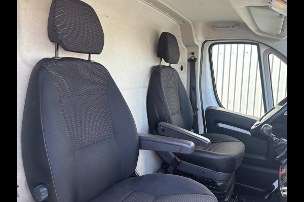 Peugeot Boxer 330 2.2 BlueHDi 120 L1H1