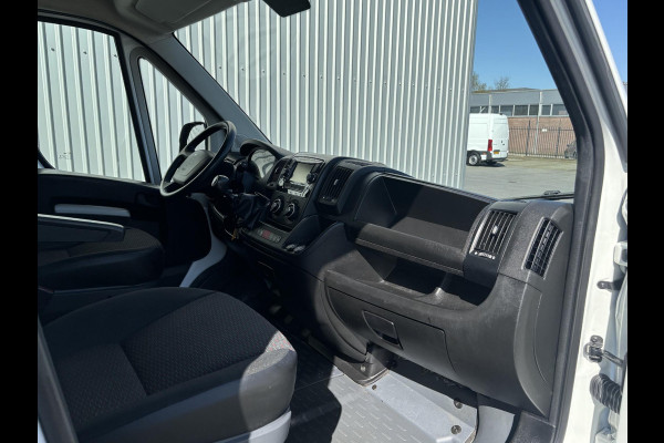 Peugeot Boxer 330 2.2 BlueHDi 120 L1H1