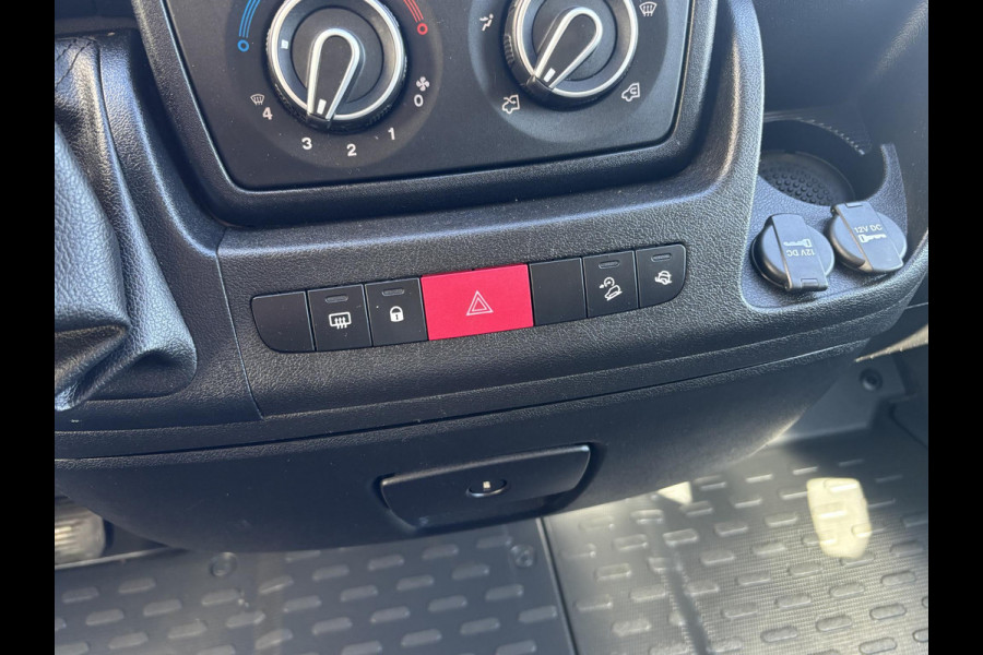 Peugeot Boxer 330 2.2 BlueHDi 120 L1H1