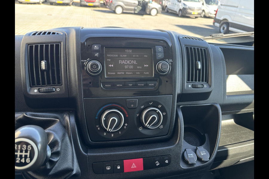 Peugeot Boxer 330 2.2 BlueHDi 120 L1H1