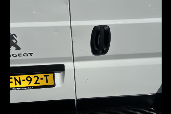 Peugeot Boxer 330 2.2 BlueHDi 120 L1H1
