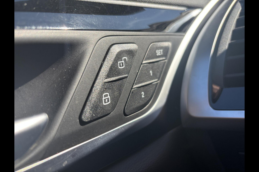 BMW iX3 High Executive 80 kWh | Panoramdak | Leder | Head up Display | Harman Kardon | Geheugenstoelen | Adaptive cruise control