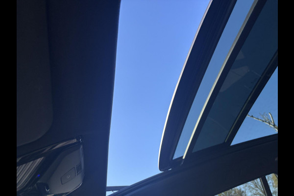 BMW iX3 High Executive 80 kWh | Panoramdak | Leder | Head up Display | Harman Kardon | Geheugenstoelen | Adaptive cruise control