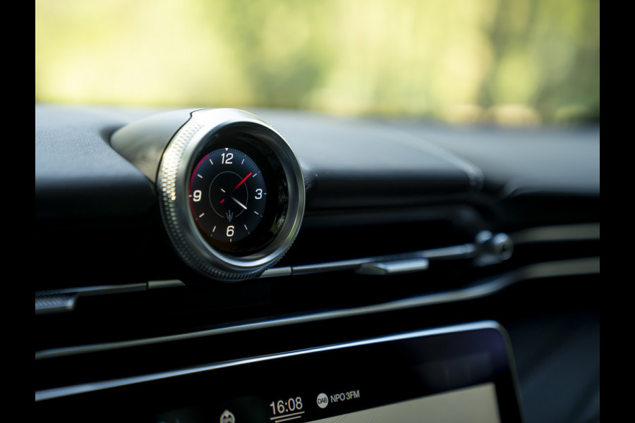 Maserati Grecale Modena 330pk | Luchtvering | Head-up