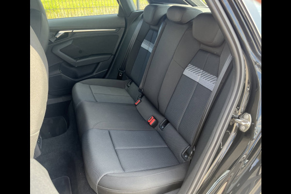 Audi A3 Sportback 30 TFSI Advanced edition | 1ste Eigenaar| Carplay | Navi |
