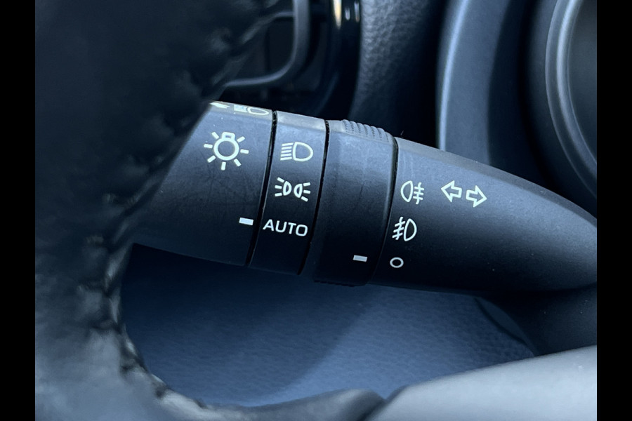 Toyota Yaris 1.5 Hybrid Dynamic | ACC | Carplay | Camera | LED