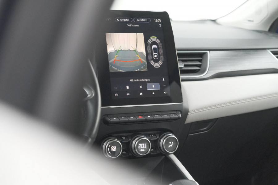 Renault Captur 1.6 E-Tech Plug-in Hybrid 160 Initiale Paris | 360 Camera | Dodehoekdetectie | Pack Winter | Apple Carplay