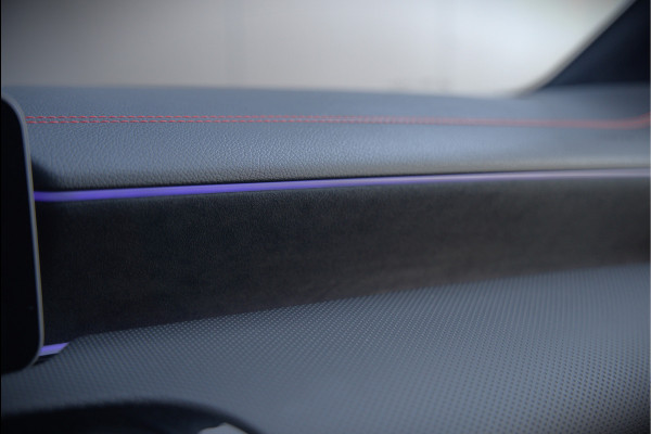 Mercedes-Benz CLA-Klasse Shooting Brake 180 Premium Plus AMG | Stoelverwarming | Parkeersensoren | Navigatie | Cruise Control | Keyless | Ambiance Verlichting | Climate Control