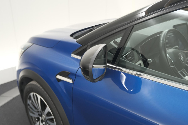 Renault Captur 1.6 E-Tech Plug-in Hybrid 160 Initiale Paris | 360 Camera | Dodehoekdetectie | Pack Winter | Apple Carplay