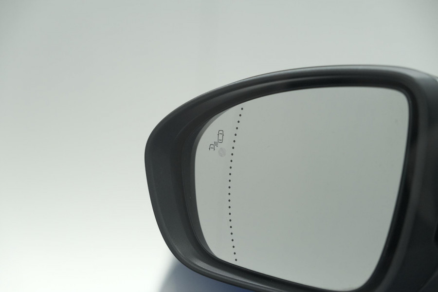 Renault Captur 1.6 E-Tech Plug-in Hybrid 160 Initiale Paris | 360 Camera | Dodehoekdetectie | Pack Winter | Apple Carplay