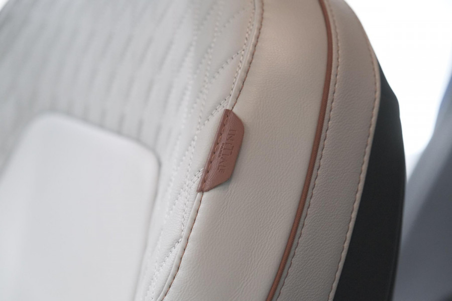 Renault Captur 1.6 E-Tech Plug-in Hybrid 160 Initiale Paris | 360 Camera | Dodehoekdetectie | Pack Winter | Apple Carplay