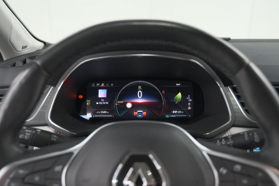 Renault Captur 1.6 E-Tech Plug-in Hybrid 160 Initiale Paris | 360 Camera | Dodehoekdetectie | Pack Winter | Apple Carplay