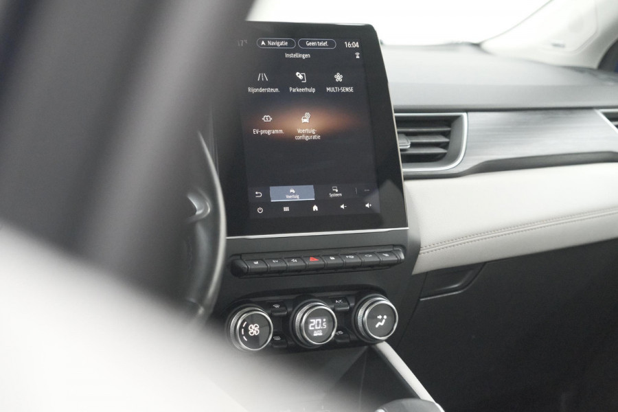 Renault Captur 1.6 E-Tech Plug-in Hybrid 160 Initiale Paris | 360 Camera | Dodehoekdetectie | Pack Winter | Apple Carplay