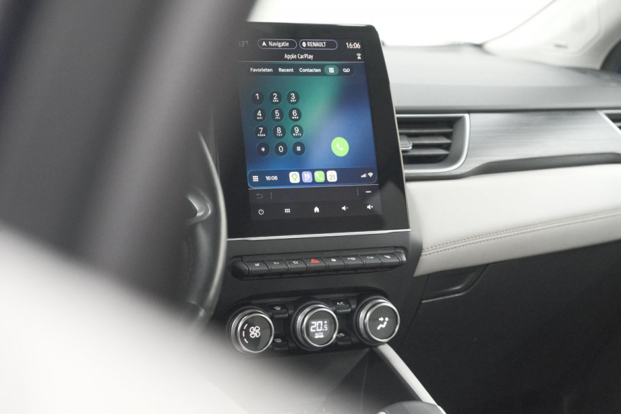 Renault Captur 1.6 E-Tech Plug-in Hybrid 160 Initiale Paris | 360 Camera | Dodehoekdetectie | Pack Winter | Apple Carplay