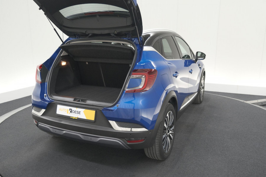 Renault Captur 1.6 E-Tech Plug-in Hybrid 160 Initiale Paris | 360 Camera | Dodehoekdetectie | Pack Winter | Apple Carplay