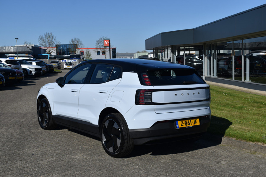 Volvo EX30 Extended Range 272PK Plus 69 kWh | ACC | Blis | H&K | Climate Pack | Camera | 19"LMV