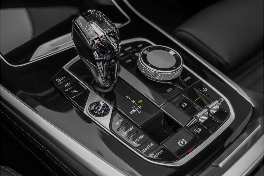 BMW X7 xDrive40i High Ex M-Sport 7P Laser B&W Pano Skylounge Trekhaak Dravit