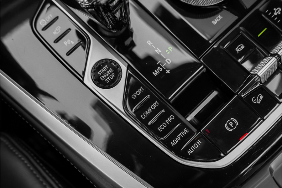 BMW X7 xDrive40i High Ex M-Sport 7P Laser B&W Pano Skylounge Trekhaak Dravit