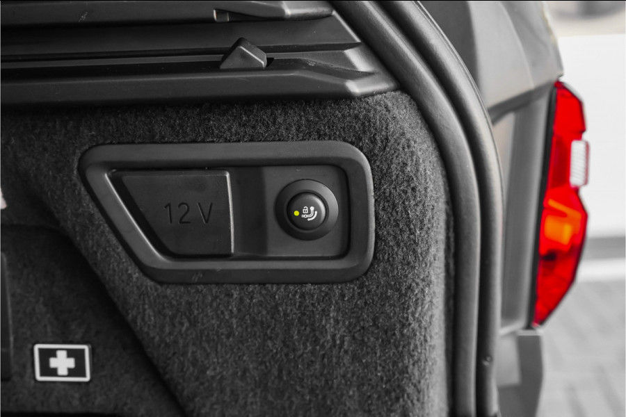 BMW X7 xDrive40i High Ex M-Sport 7P Laser B&W Pano Skylounge Trekhaak Dravit