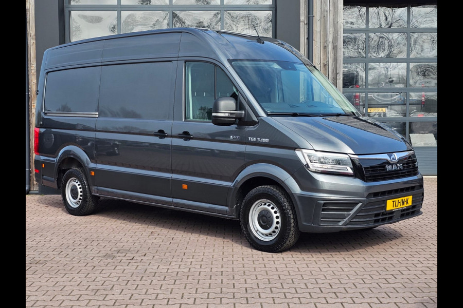 MAN TGE 35 2.0TDI 177PK Automaat 4x4 L3H3 (L2H2) | LED | Trekhaak | Navi | Camera | Stoelverwarming | App-connect | Cruise | Bijrijdersbank |