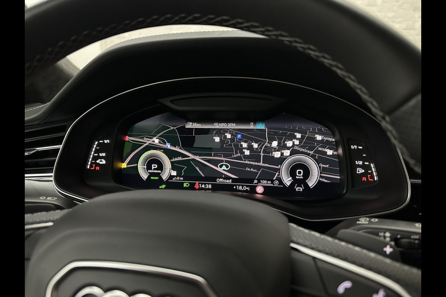 Audi Q8 60 462pk Competition S-Line | 11-2022 | RS Leder | Carbon | Softclose | 360 Camera | ACC | Panorama | Luchtvering | Nachtzicht Cam | Headup | LED-Matrix | Trekhaak | Lane & Side Assist | Led Sfeerverlichting | Keyless-Entry | | Black-Optic | Rijklaar incl. Bovag Garantie.
